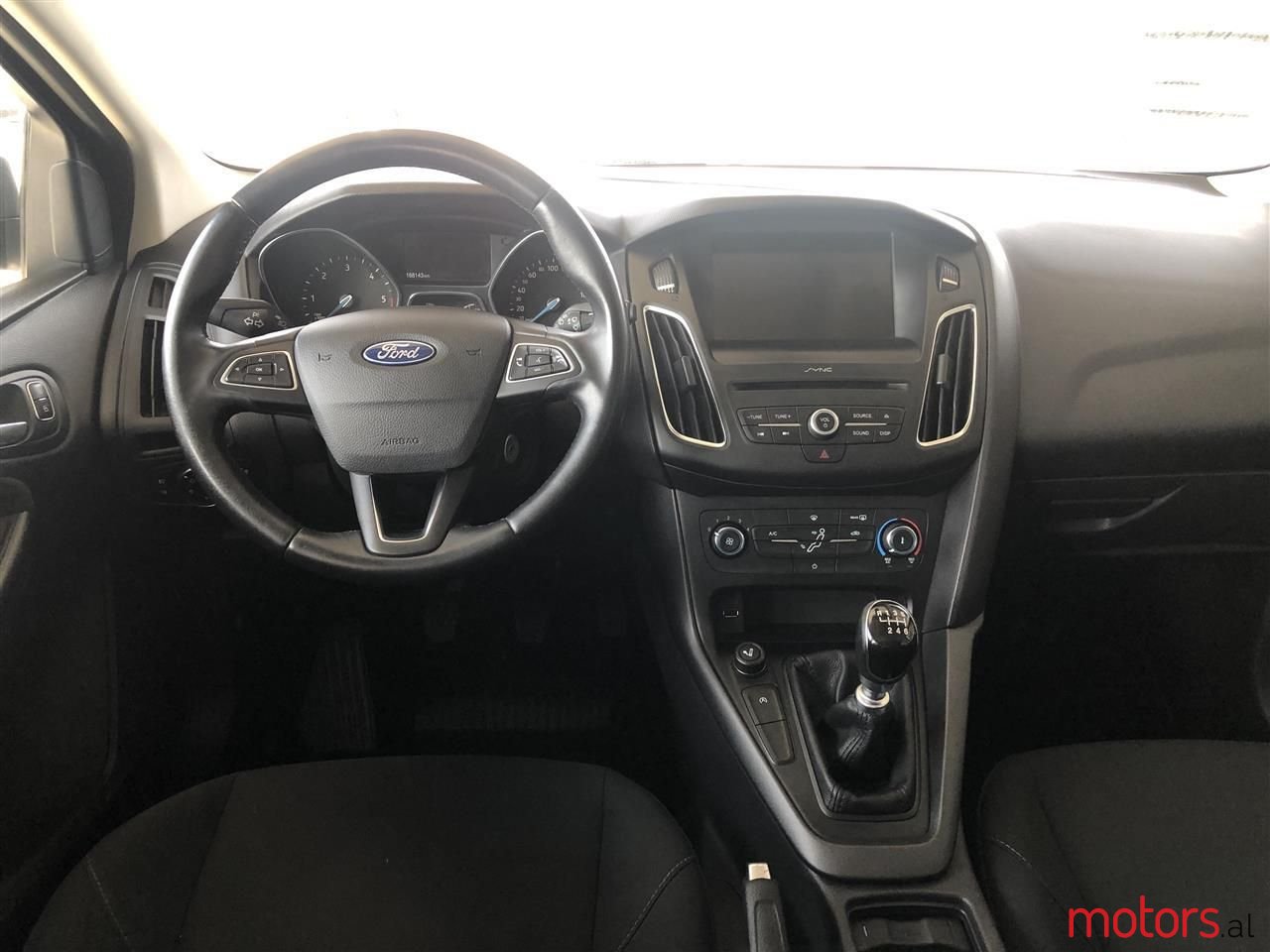 2016' Ford Focus photo #3