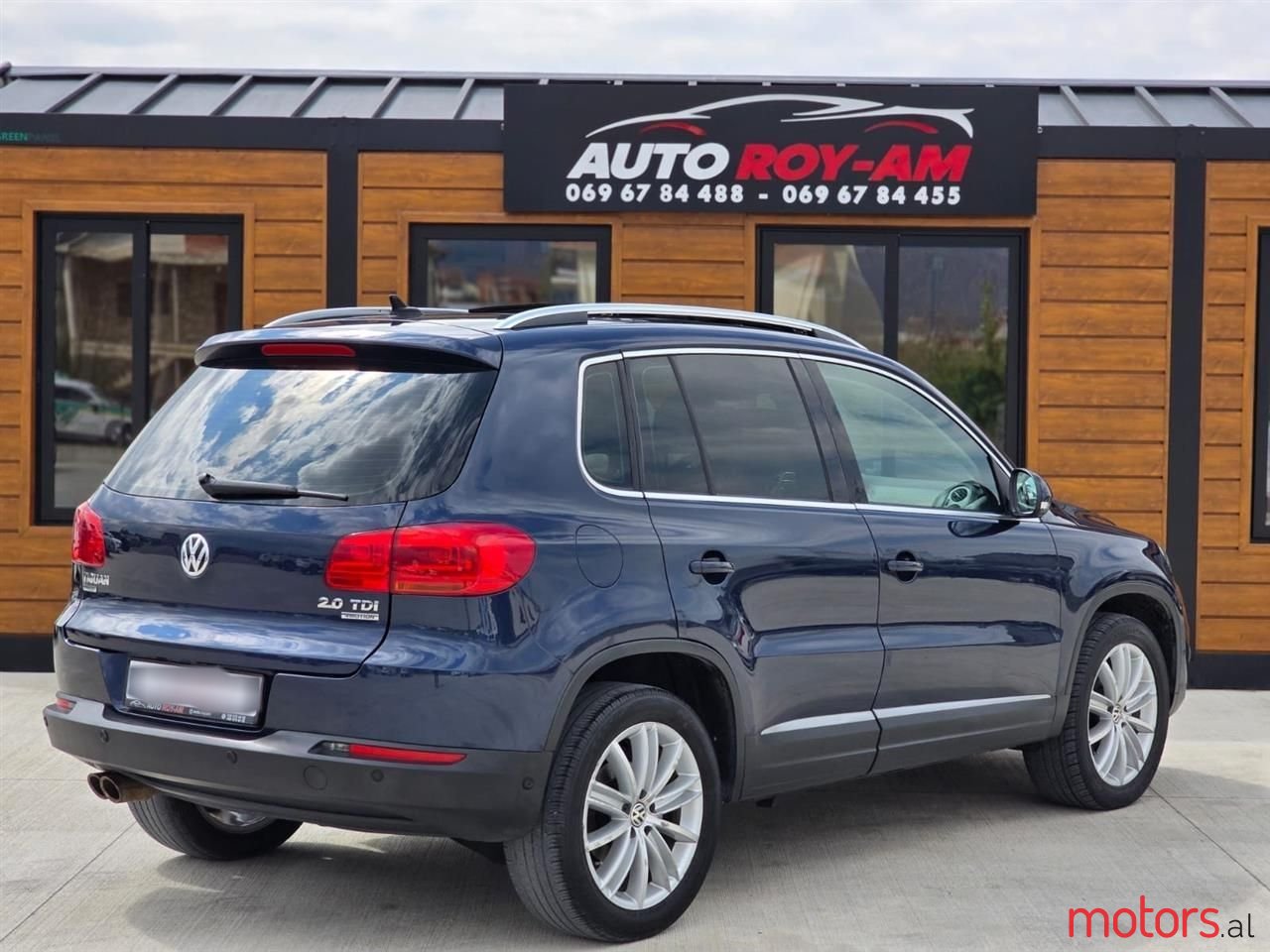 2013' Volkswagen Tiguan photo #4