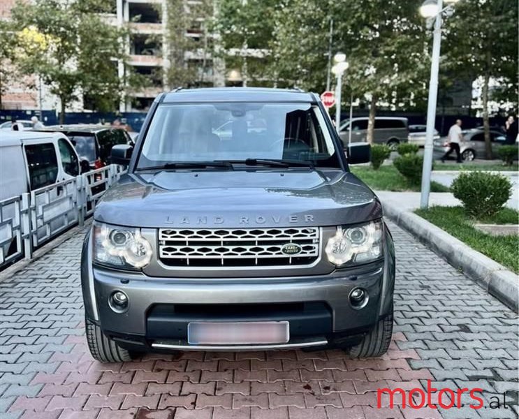 2010' Land Rover Discovery photo #2