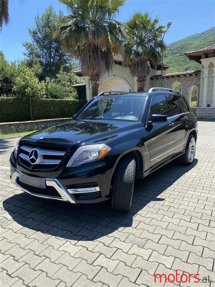 2014' Mercedes-Benz GLK 250 photo #2