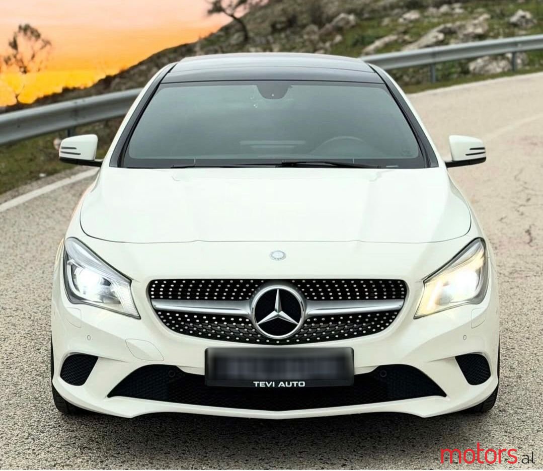 2014' Mercedes-Benz CLA 200 photo #3