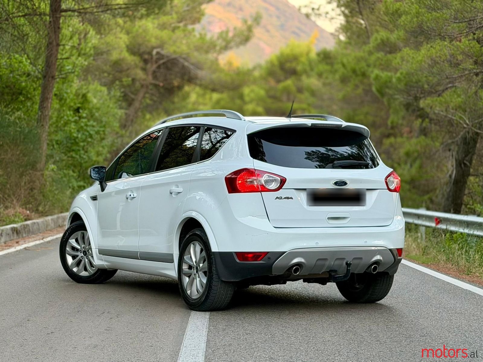 2010' Ford Kuga photo #6