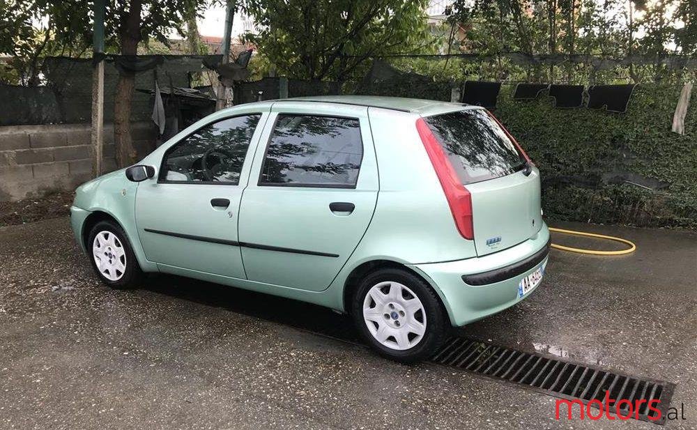 2000' Fiat Punto photo #1