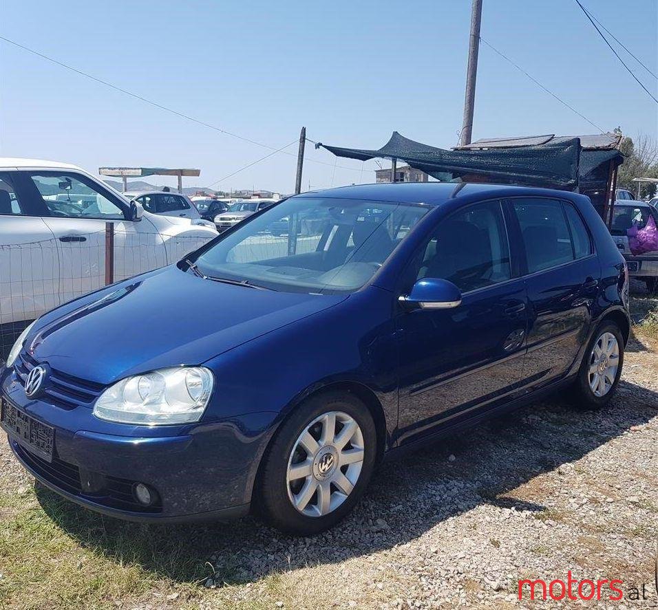 2005' Volkswagen Golf photo #1