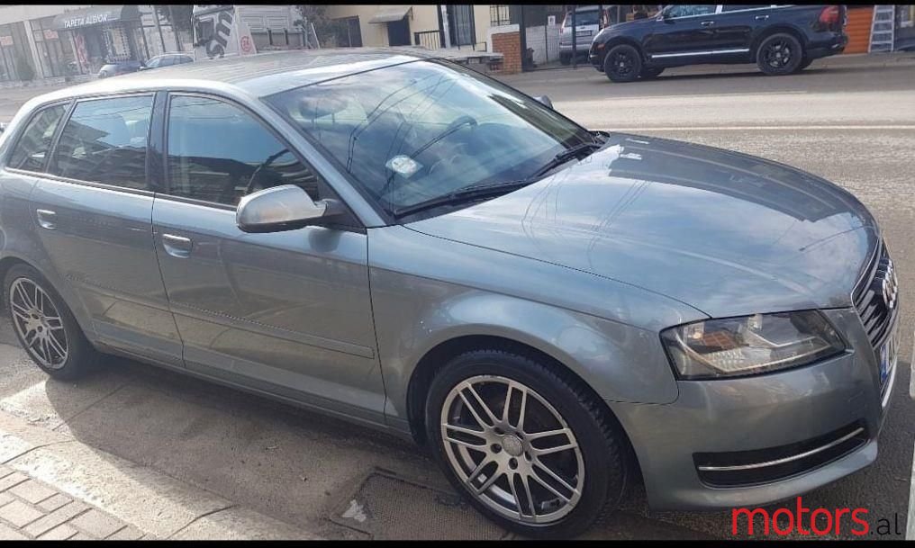 2012' Audi A3 photo #2