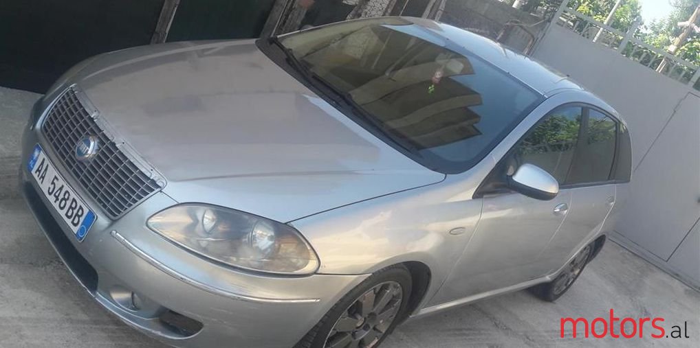 2006' Fiat Croma photo #1