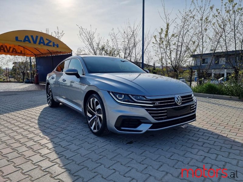 2019' Volkswagen Arteon photo #3