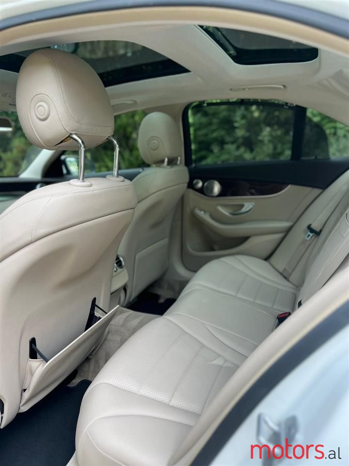 2016' Mercedes-Benz C 300 photo #5