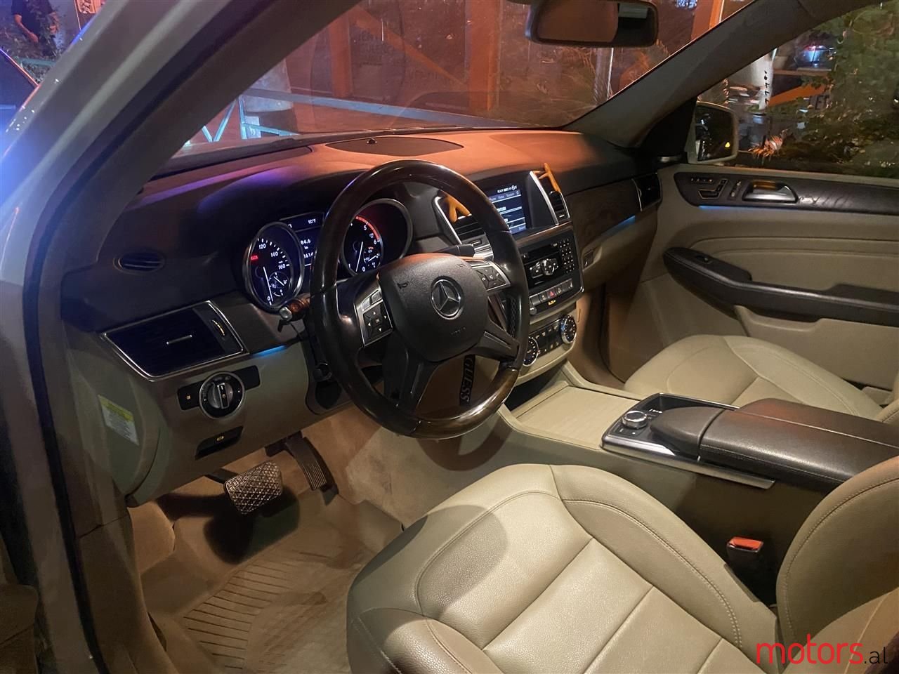 2012' Mercedes-Benz ML 350 photo #3