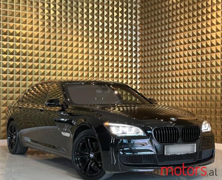 2015' BMW 740 photo #1