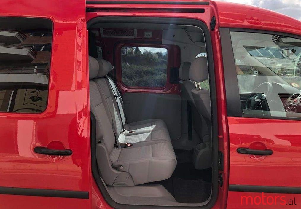 2008' Volkswagen Caddy photo #2