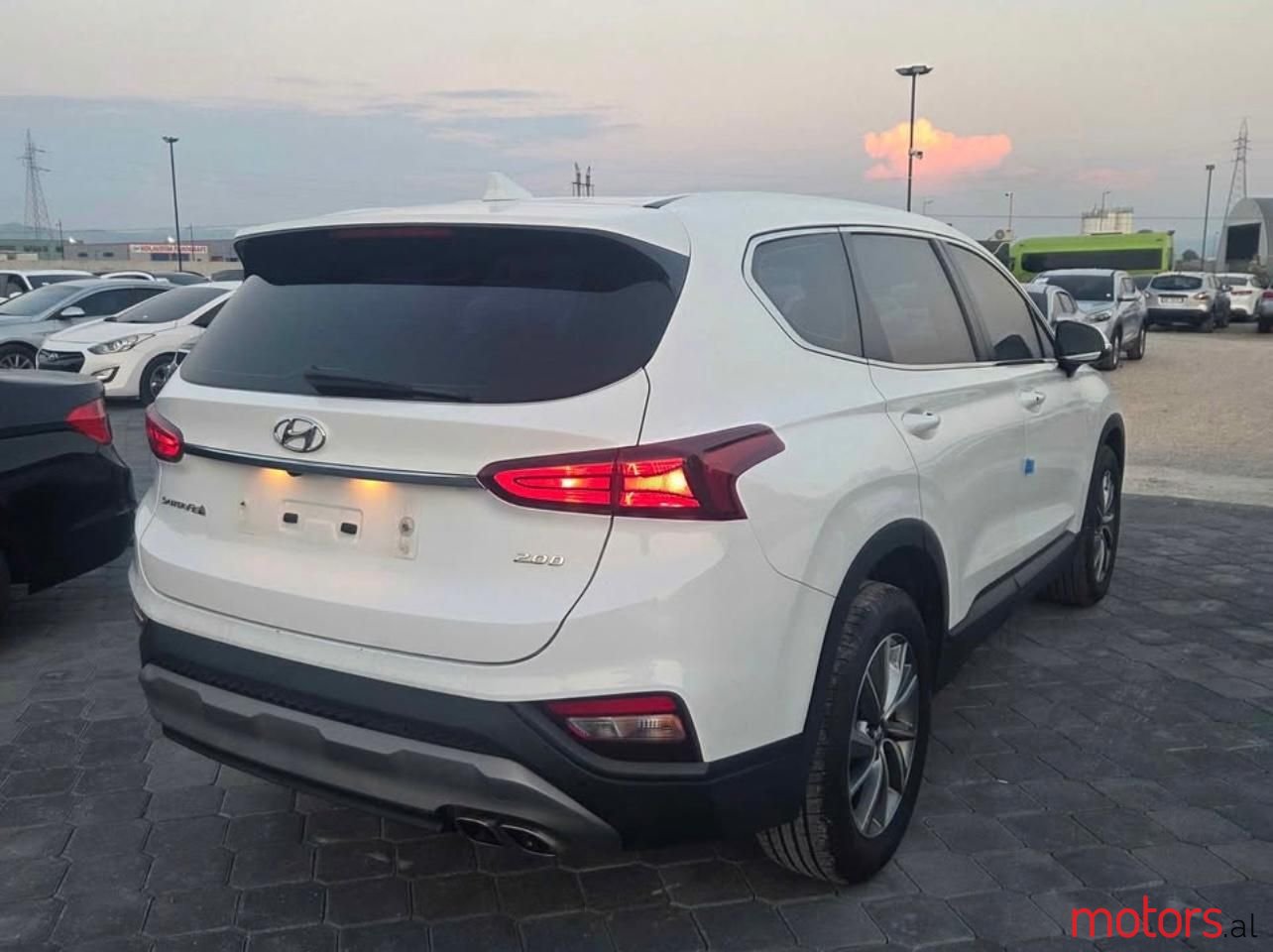 2019' Hyundai Santa Fe photo #3