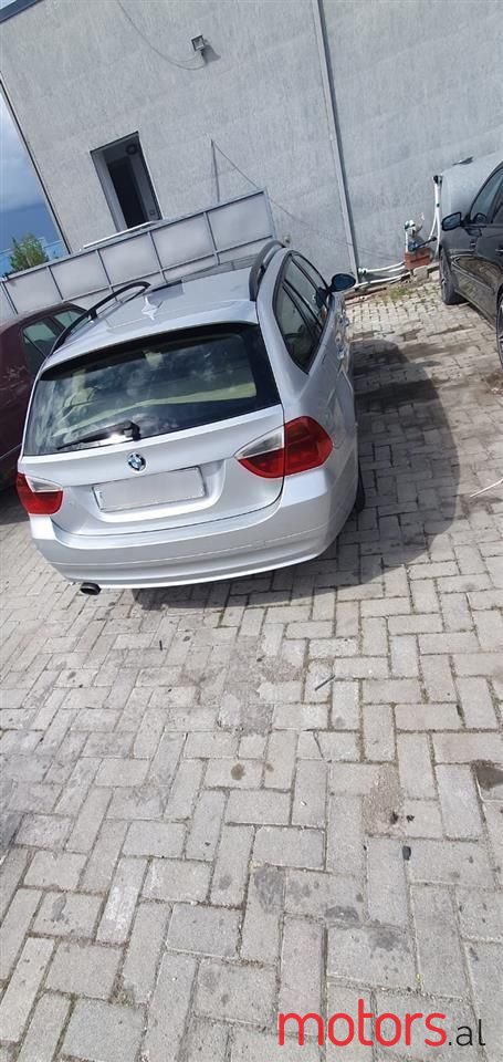 2008' BMW 320 photo #1