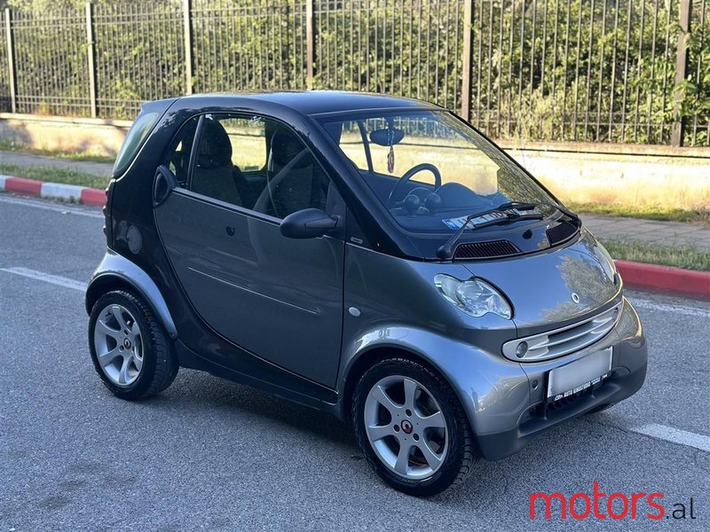2004' Smart Fortwo photo #3