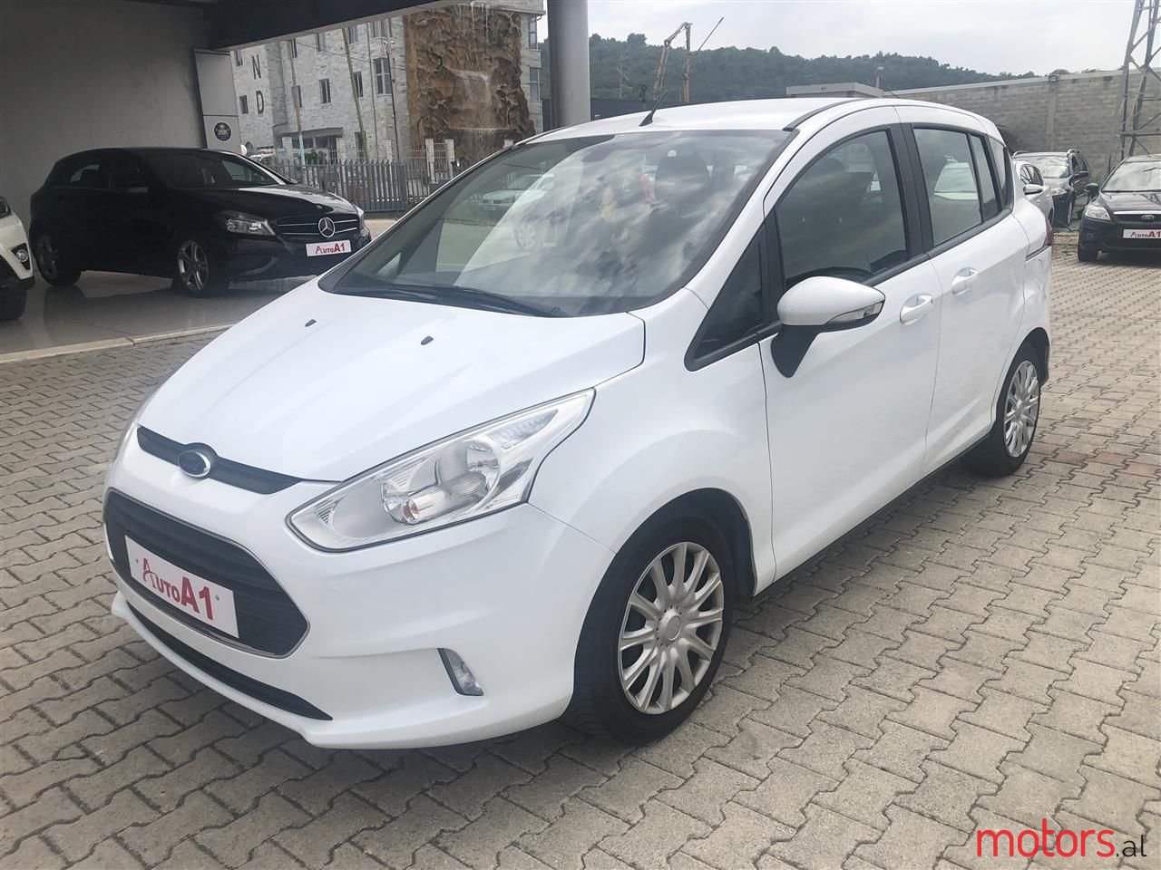 2017' Ford B-MAX photo #1