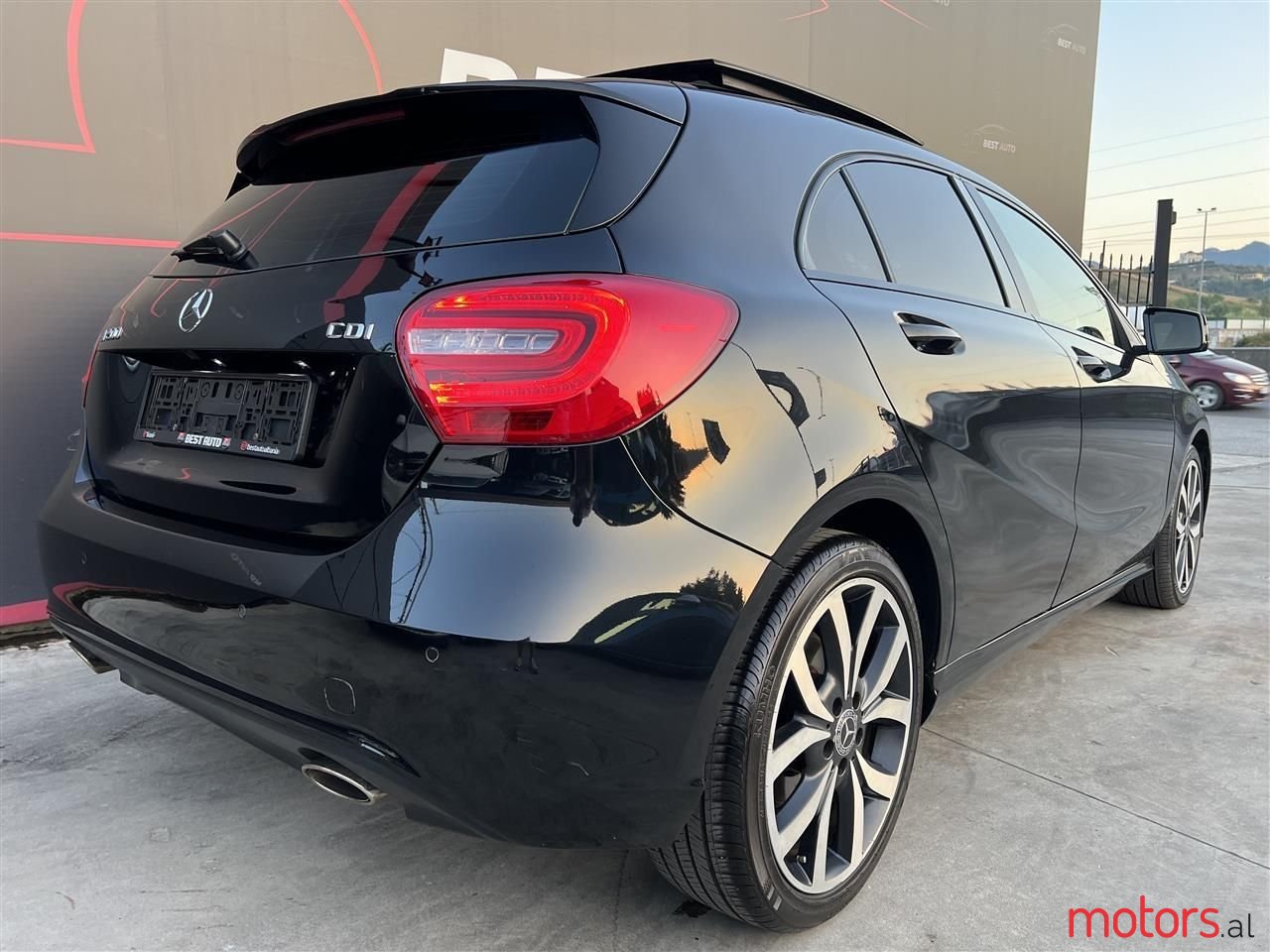 2013' Mercedes-Benz A 200 photo #5