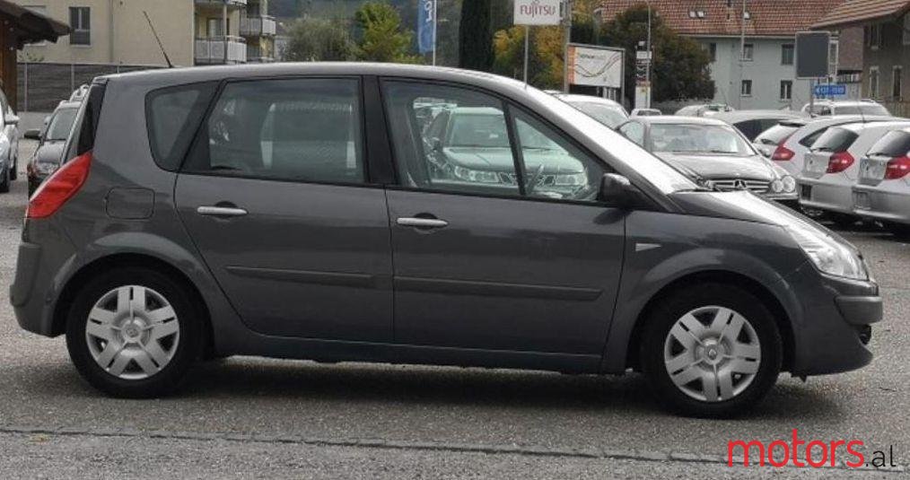 2006' Renault Scenic photo #2