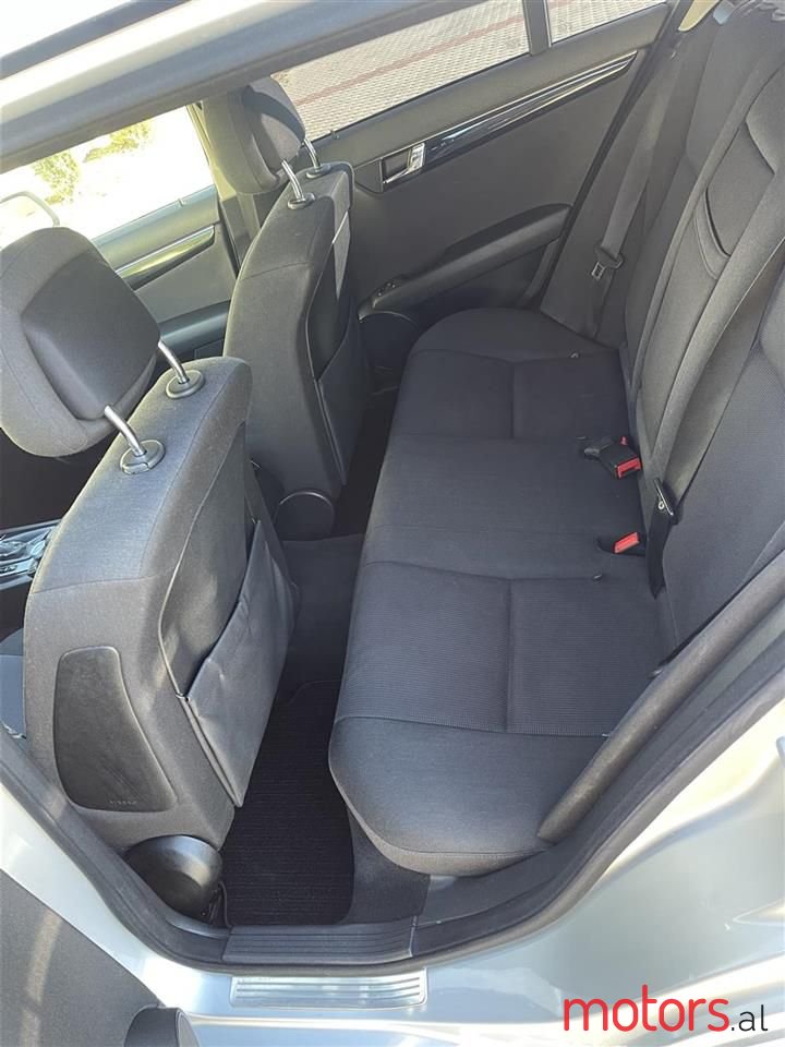 2008' Mercedes-Benz C 220 photo #6