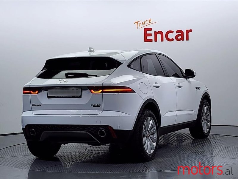 2014' Jaguar E-Pace photo #6