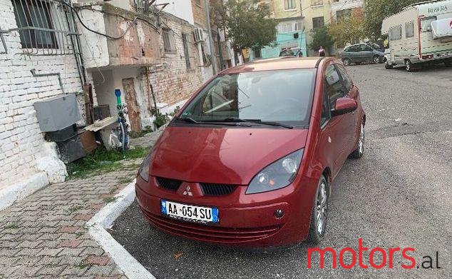 2009' Mitsubishi Colt photo #1
