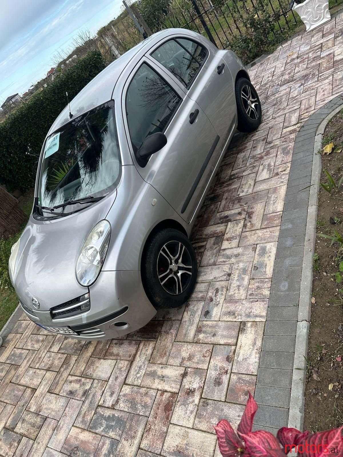 2006' Nissan Micra photo #5