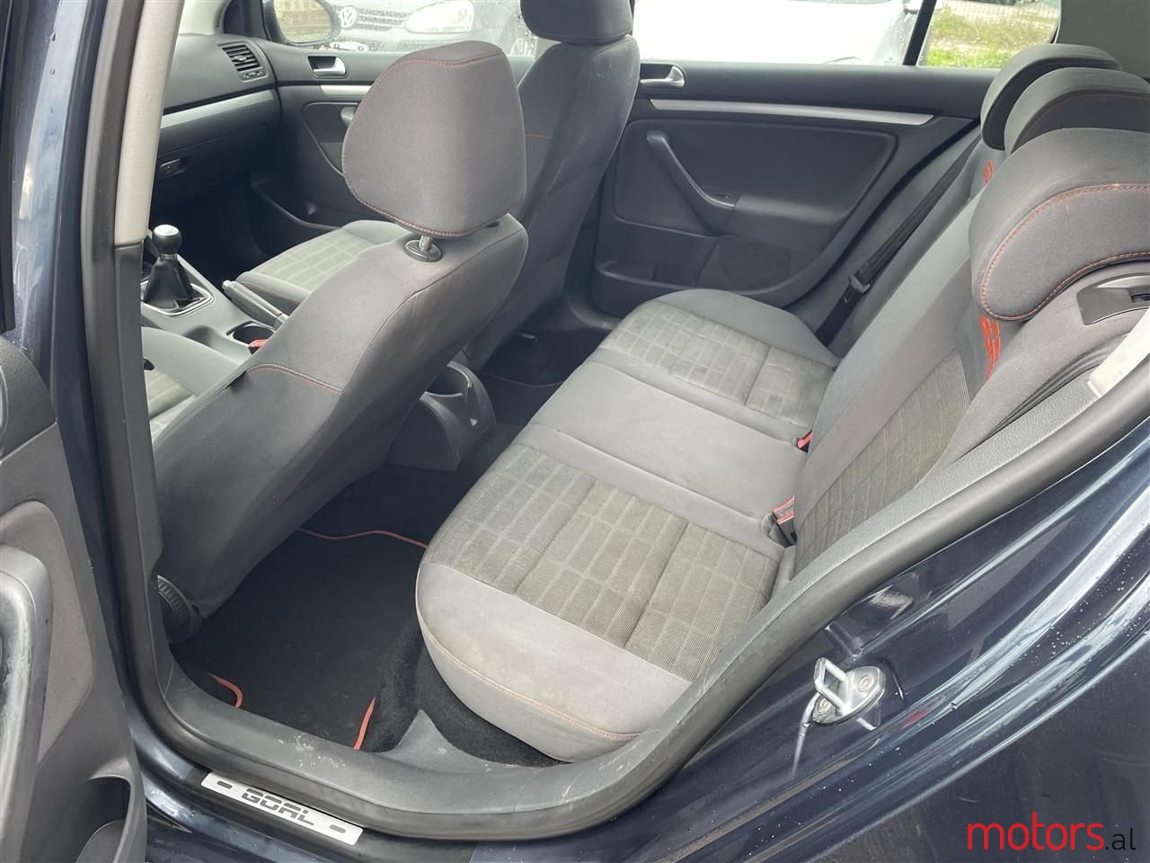 2006' Volkswagen Golf photo #5