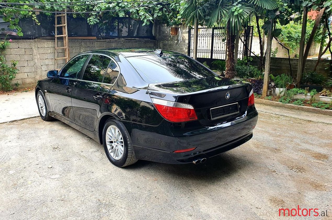 2005' BMW 525 photo #1