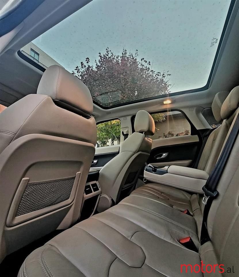 2013' Land Rover Range Rover Evoque photo #3