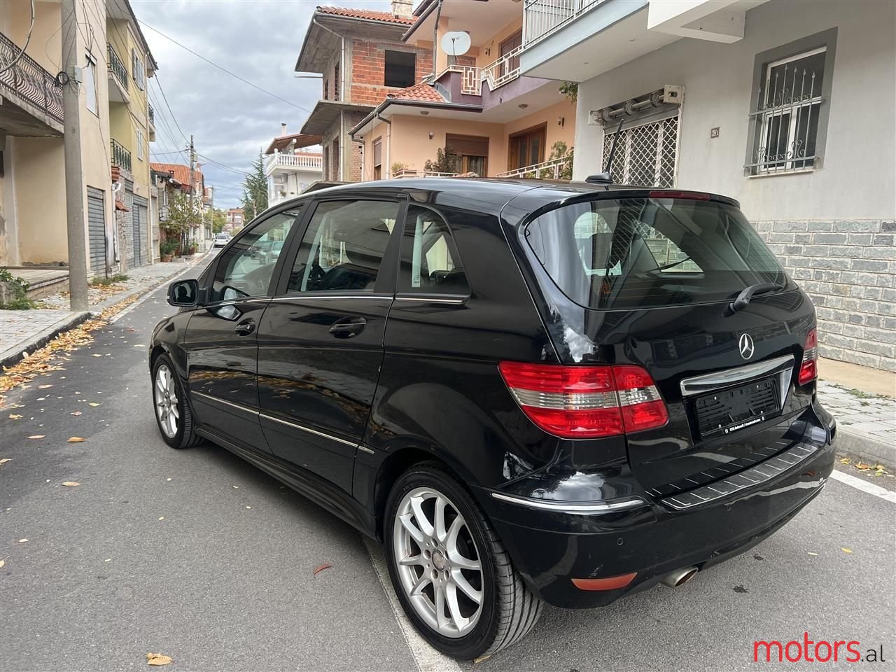 2010' Mercedes-Benz B 180 photo #5