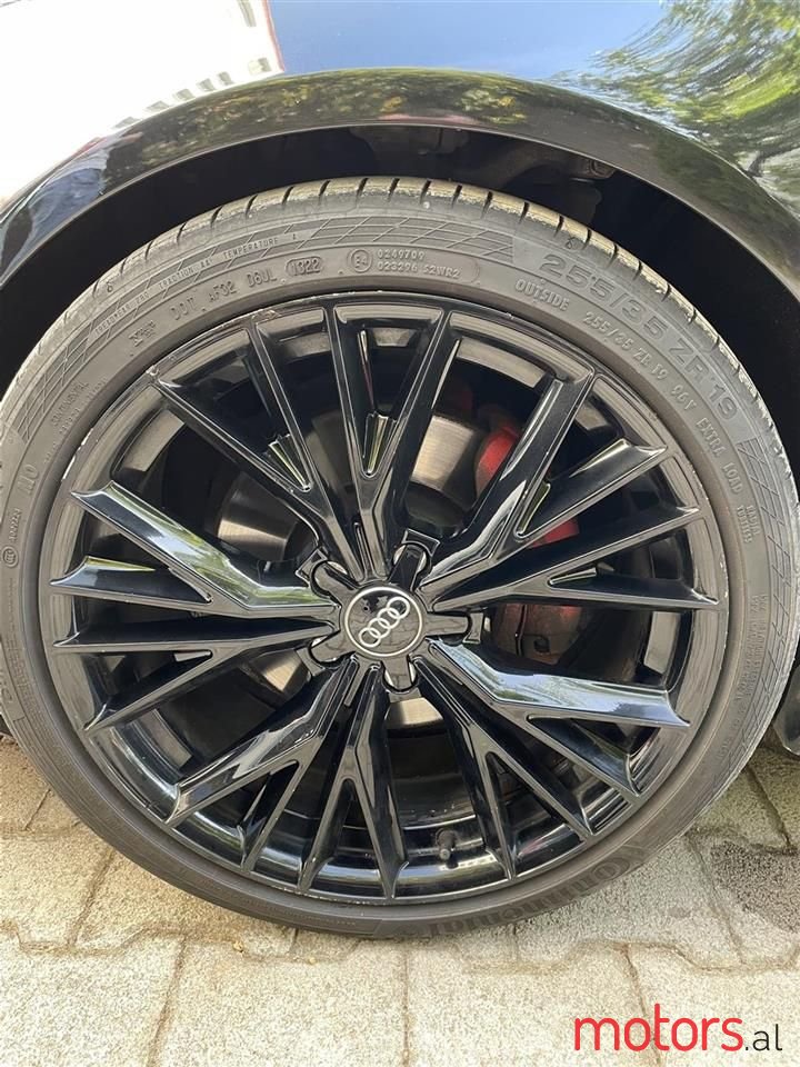 2011' Audi A6 photo #2