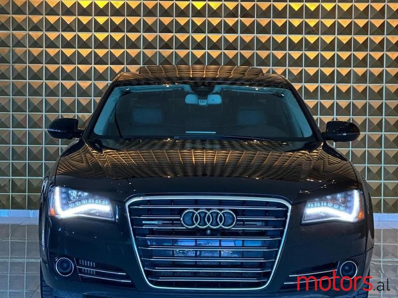 2014' Audi A8 photo #1