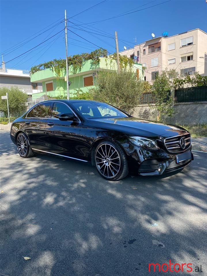 2017' Mercedes-Benz E 350 photo #3