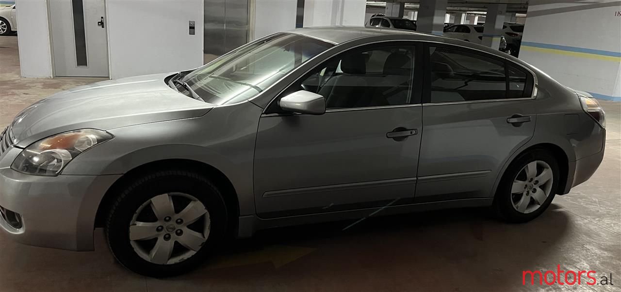 2008' Nissan Altima photo #5