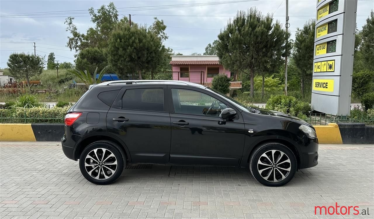 2012' Nissan Qashqai photo #6