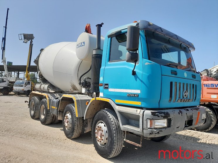 2000' Astra photo #1