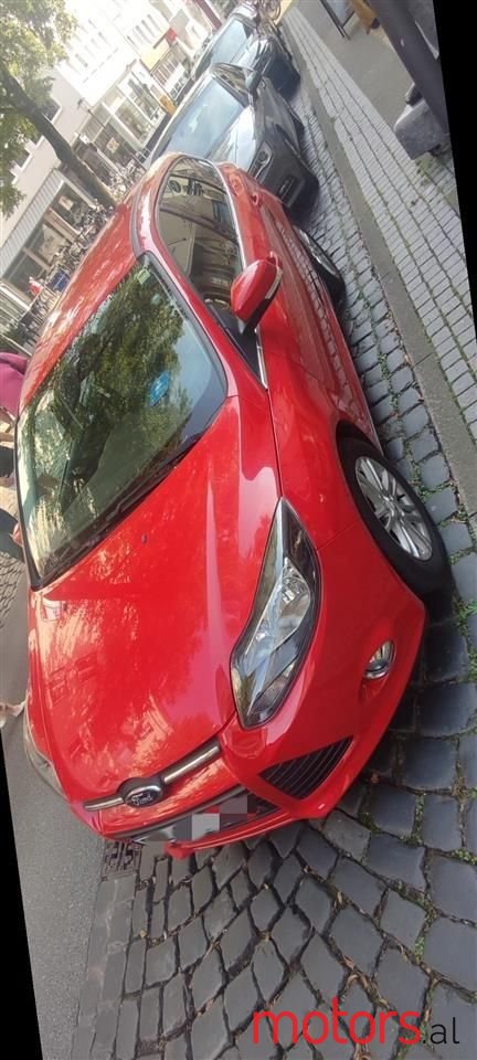 2012' Ford Focus photo #5