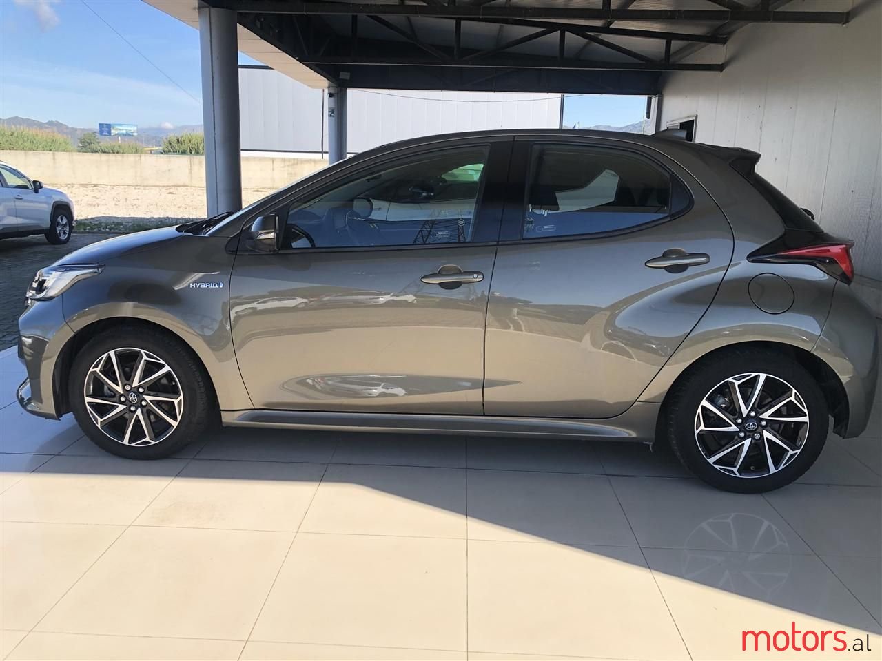 2020' Toyota Yaris photo #5