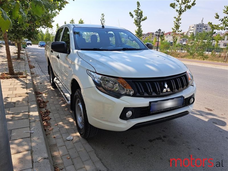 2019' Mitsubishi L200 photo #2