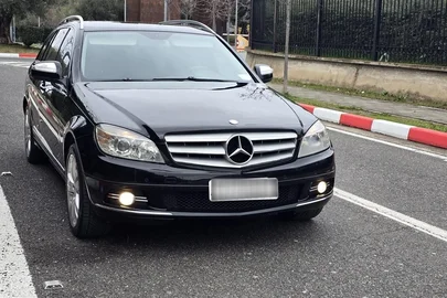 2008' Mercedes-Benz C 180