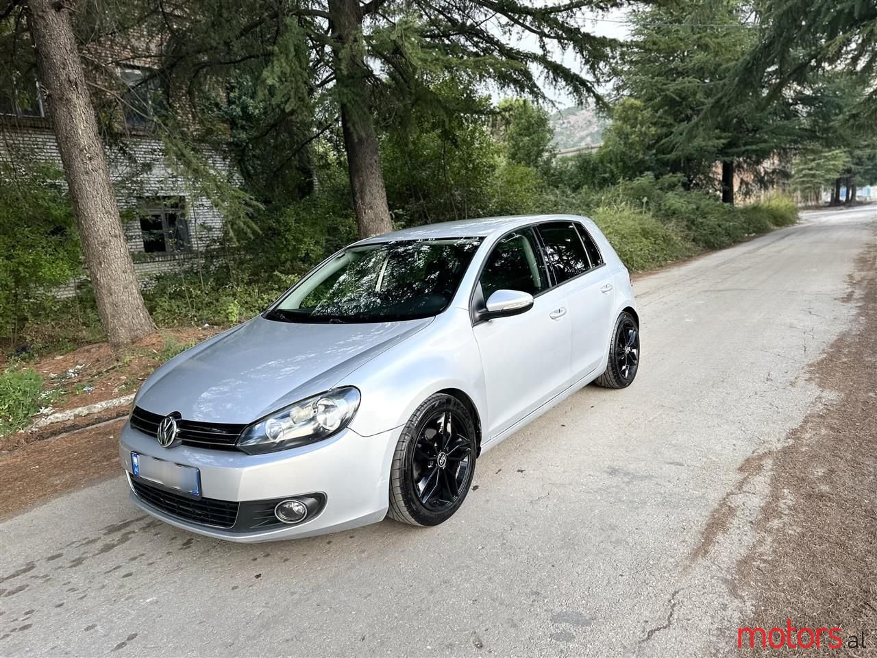 2009' Volkswagen Golf photo #5