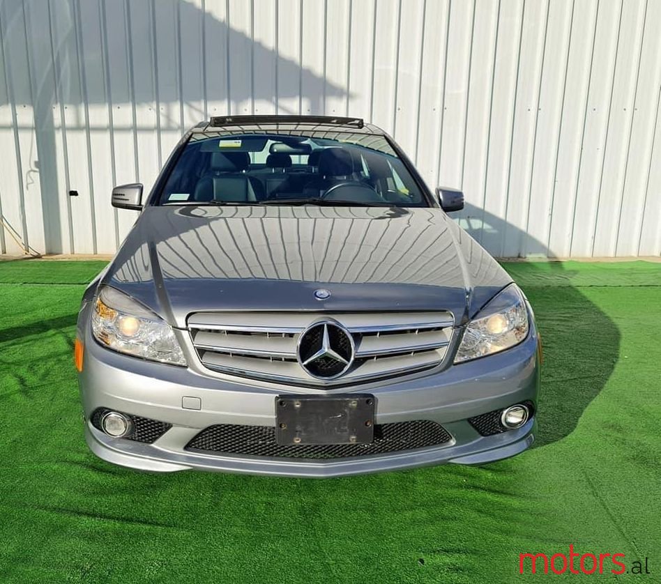 2010' Mercedes-Benz C 300 photo #1