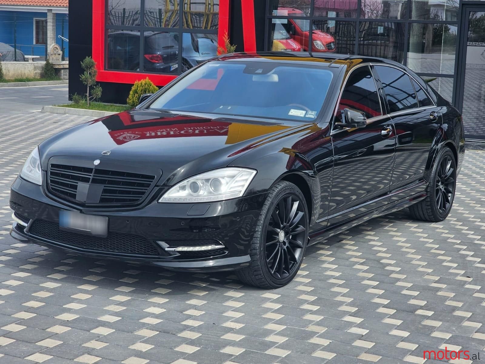 2013' Mercedes-Benz S 550 photo #1