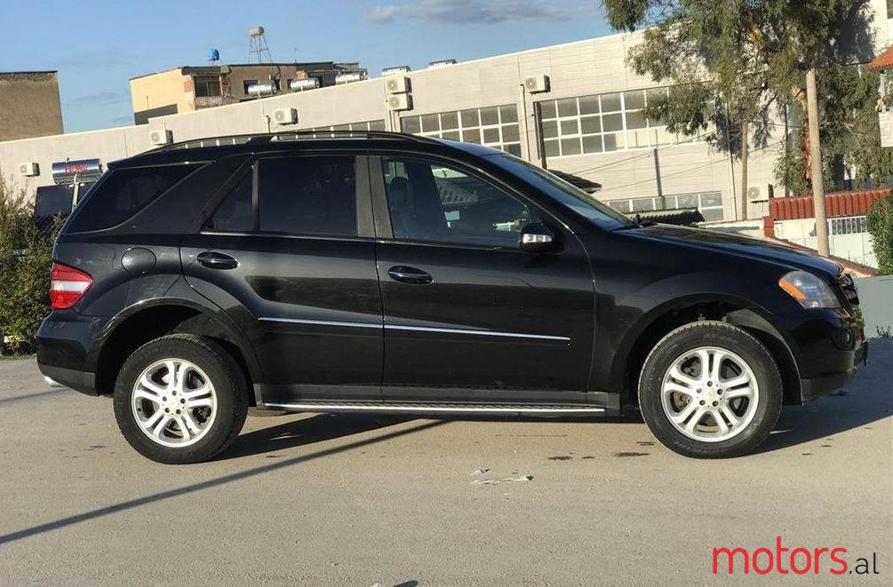 2008' Mercedes-Benz ML 320 photo #1
