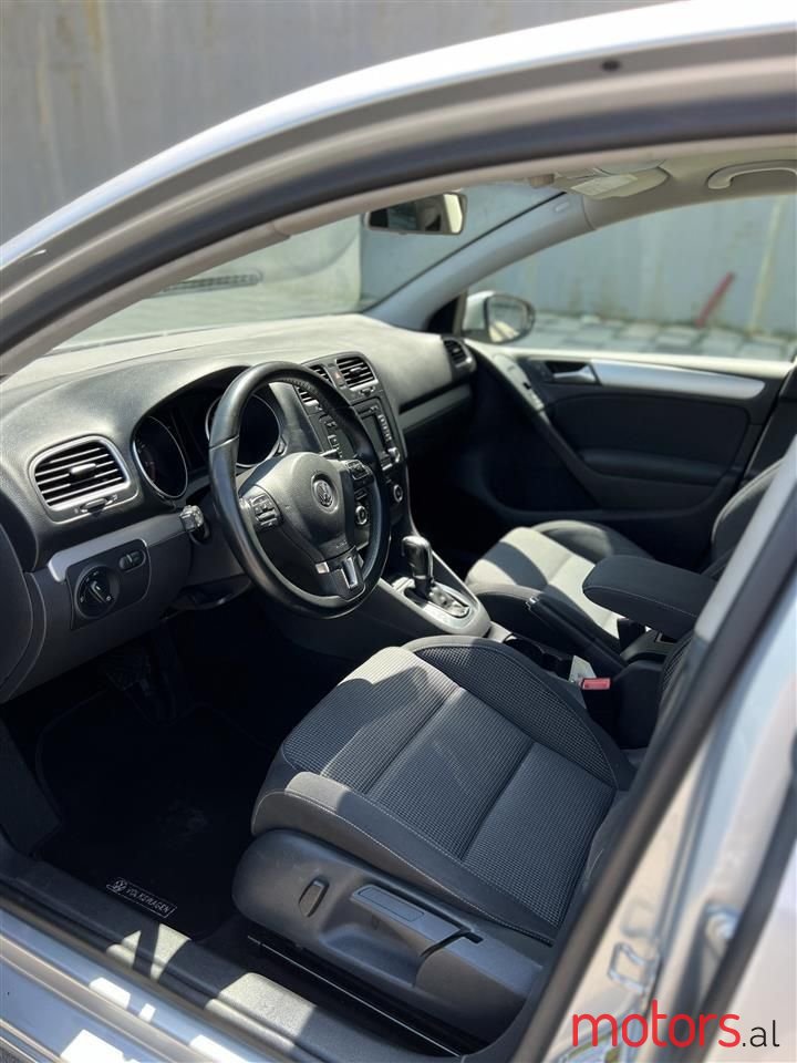 2013' Volkswagen Golf photo #4