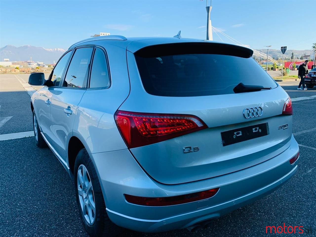 2010' Audi Q5 photo #3