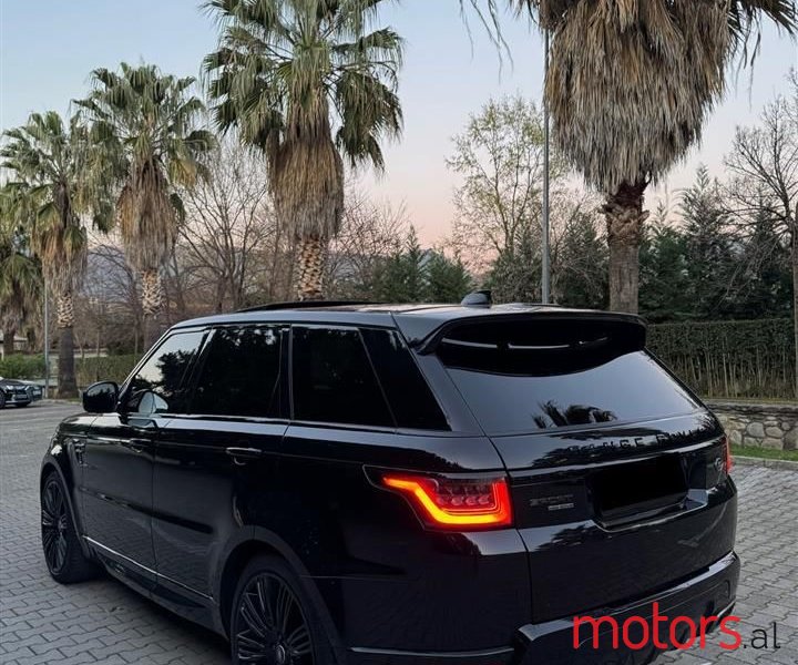 2019' Land Rover Range Rover Sport photo #3