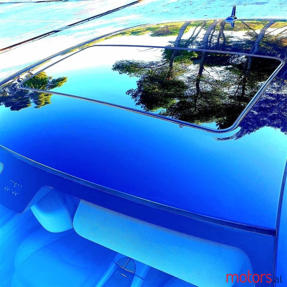 2008' Mercedes-Benz E 320 photo #1