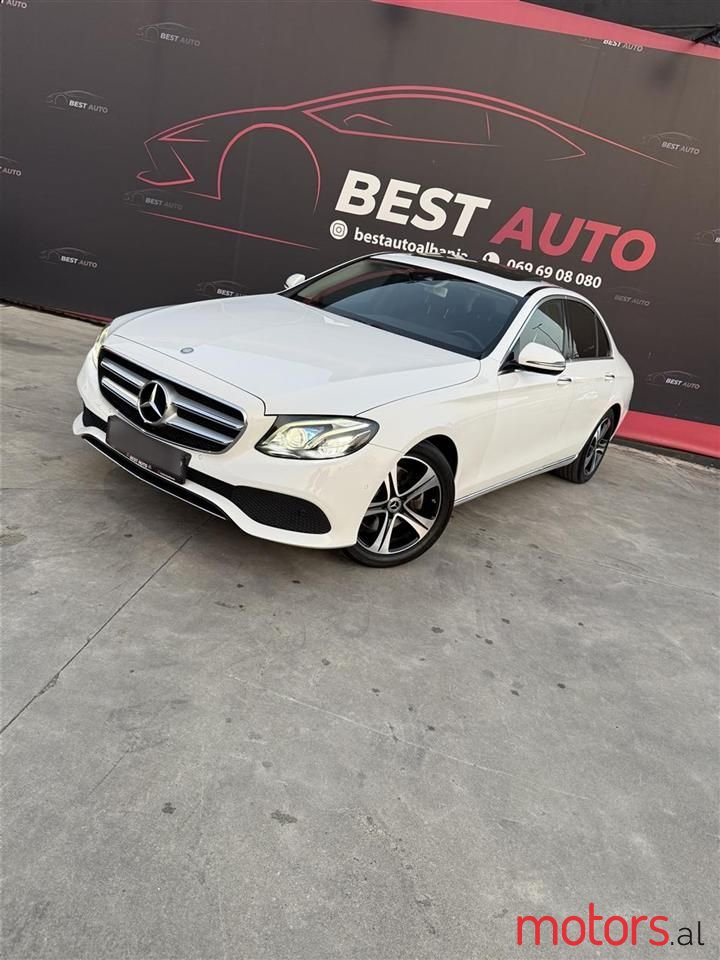 2016' Mercedes-Benz E 220 photo #2
