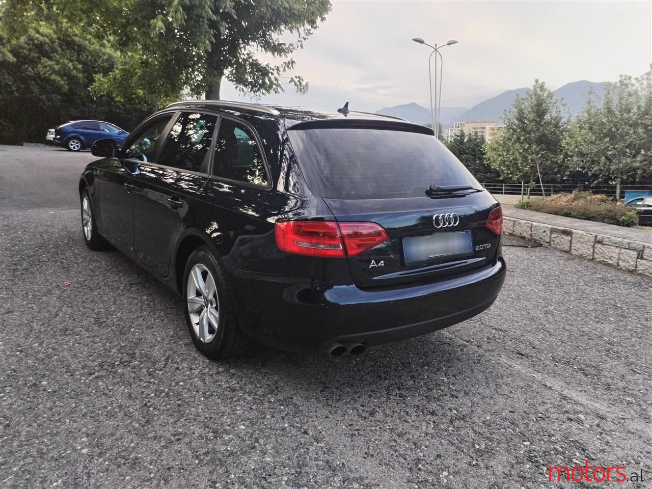 2010' Audi A4 photo #3