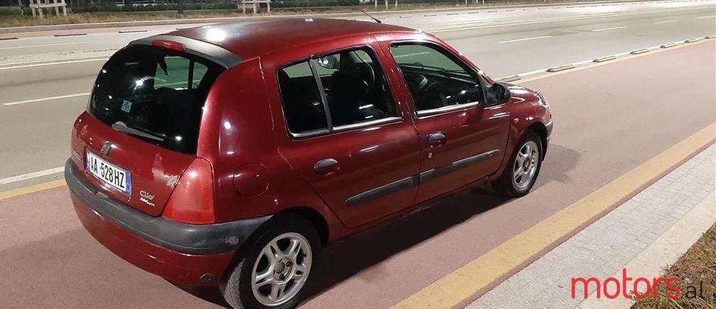 2000' Renault Clio photo #1